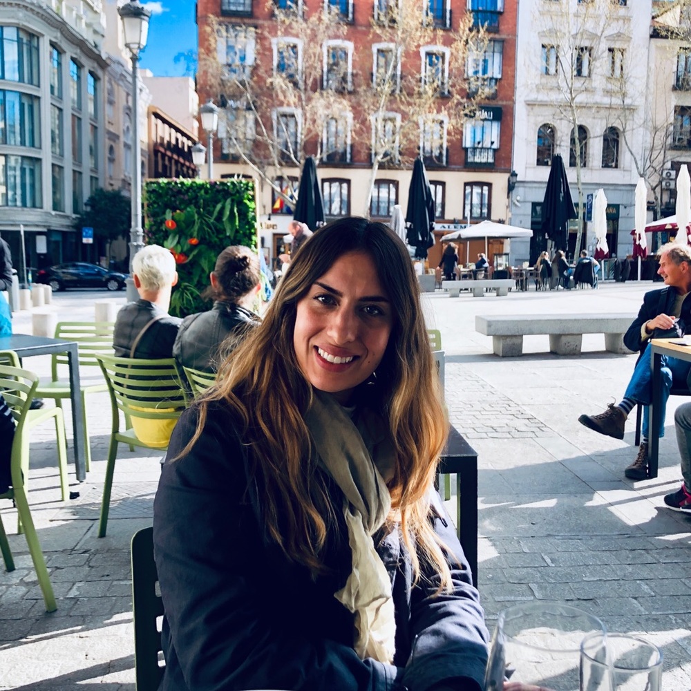 Meet your Posher, Olivia